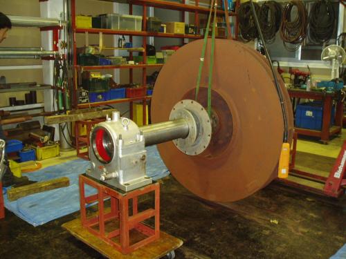 誘引通風機主軸交換